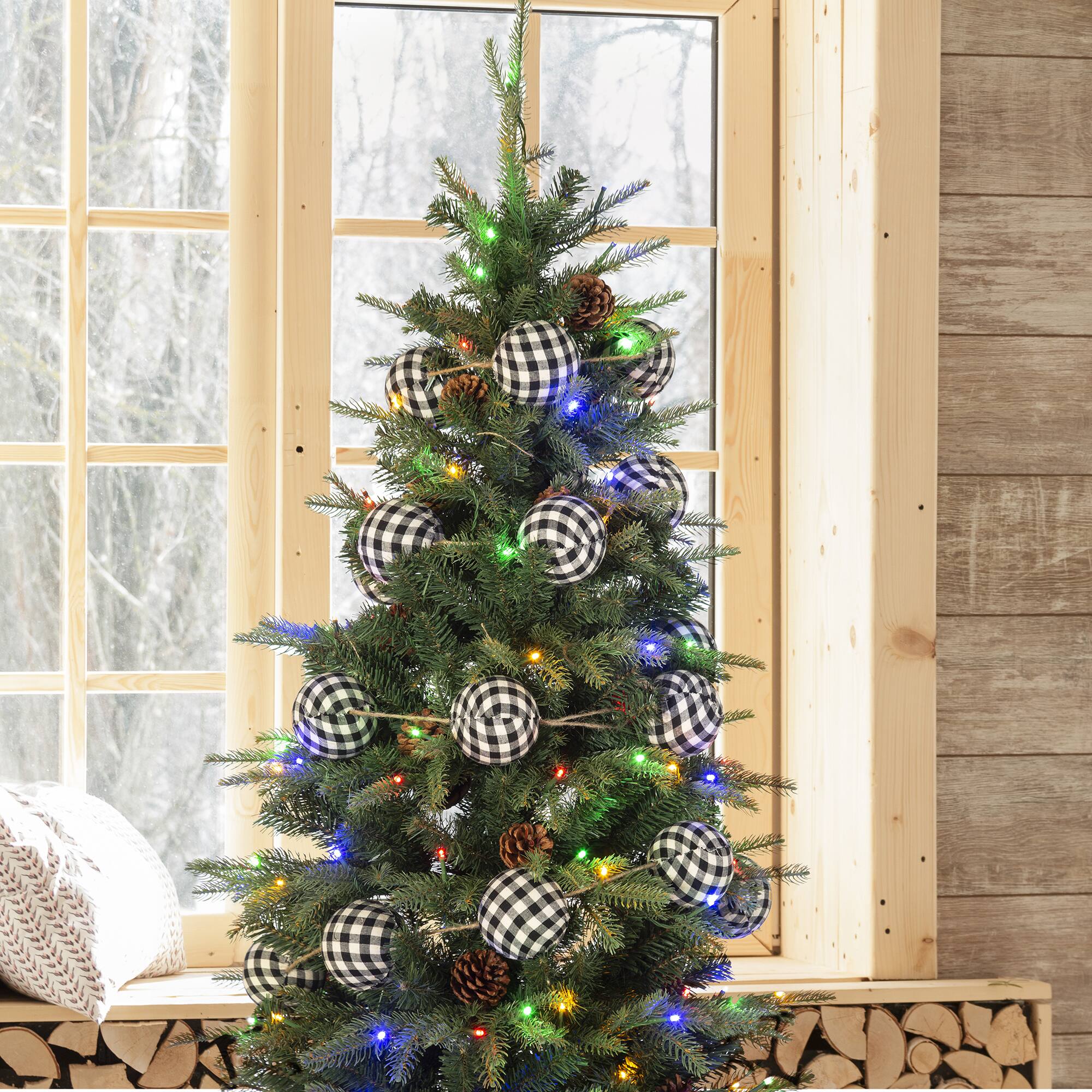 Glitzhome® 6ft. Black & White Plaid Fabric Garland, 2ct.